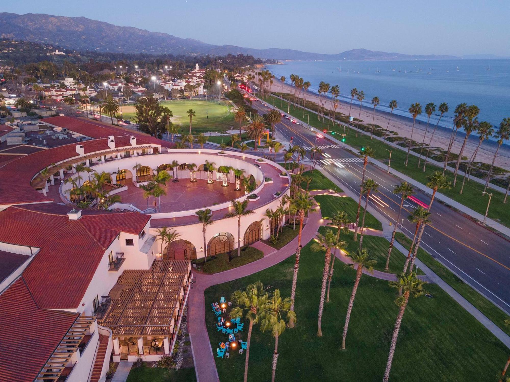 Hilton Santa Barbara Beachfront Resort Exterior photo
