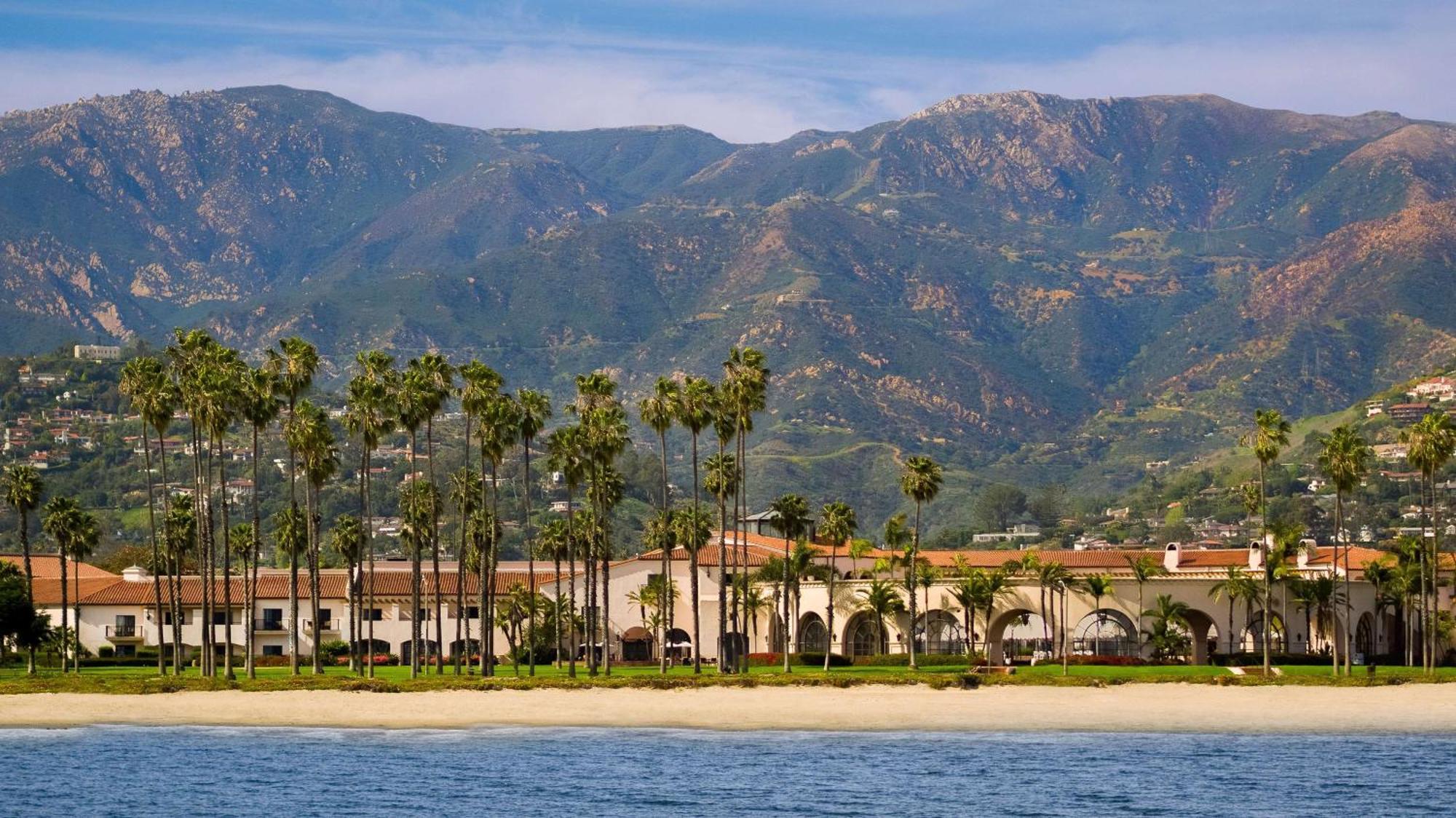 Hilton Santa Barbara Beachfront Resort Exterior photo